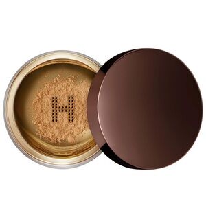 Hourglass Veil Translucent Setting Powder – Translucent Deep (New in Box)
